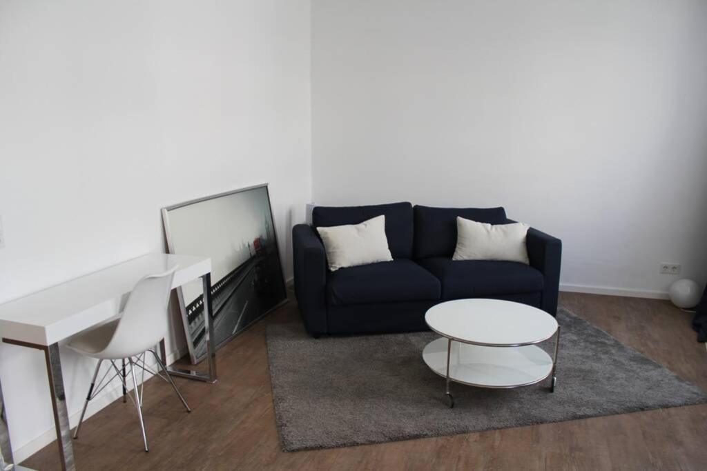 London . Chillinghouse # 9, 3 Min. Vom Ice, Netflix, Garten Siegburg Esterno foto
